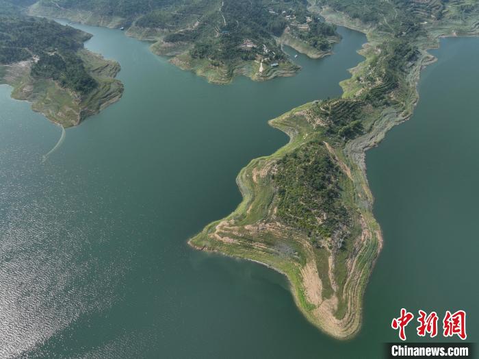圖為生態(tài)園區(qū)的葫蘆半島。　趙亮 攝