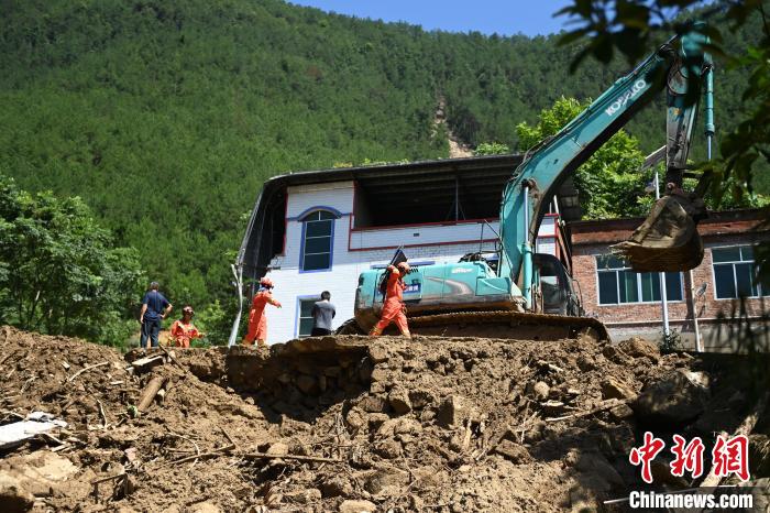 重慶19個(gè)區(qū)縣310個(gè)鄉(xiāng)鎮(zhèn)（街道）遭受洪澇、地質(zhì)災(zāi)害