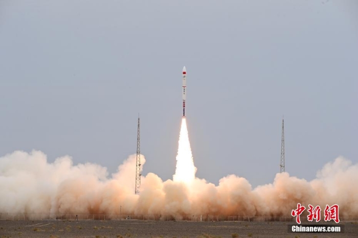 北京時(shí)間2023年8月10日12時(shí)03分，谷神星一號(hào)遙七運(yùn)載火箭在我國酒泉衛(wèi)星發(fā)射中心成功發(fā)射升空，將搭載的西光壹號(hào)01星等7顆衛(wèi)星順利送入預(yù)定軌道，發(fā)射任務(wù)獲得圓滿成功。此次任務(wù)是谷神星一號(hào)運(yùn)載火箭第7次飛行。汪江波 攝