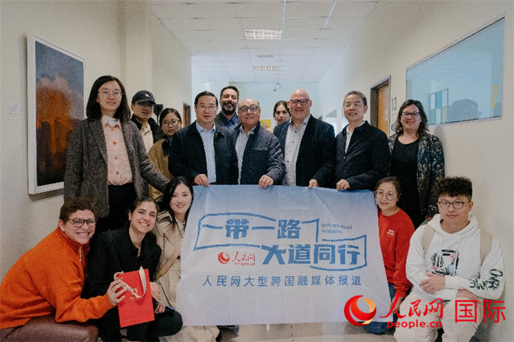 人民網(wǎng)“一帶一路 大道同行”大型跨國融媒體報道組走進烏拉圭。人民網(wǎng)記者 張若涵攝