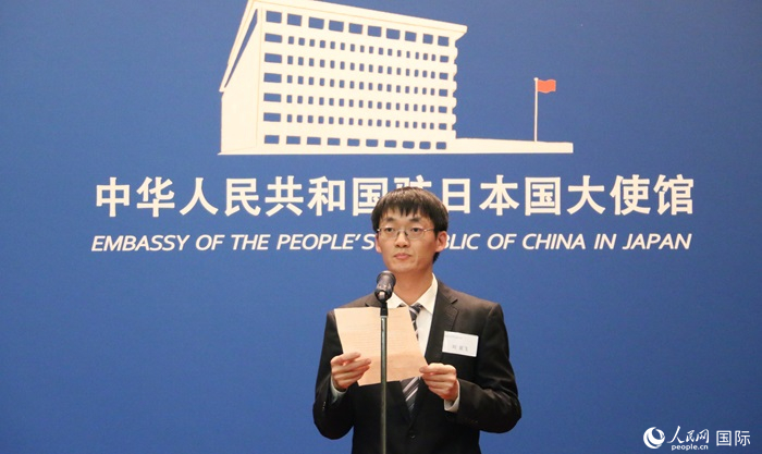 獲獎學生代表、大阪大學博士生劉亞飛發(fā)表感言。人民網 許可攝