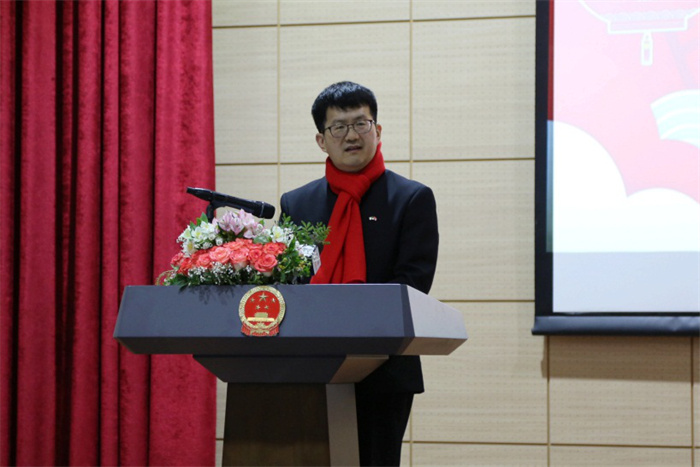 中國駐阿爾及利亞大使李健致辭。中國駐阿爾及利亞大使館供圖