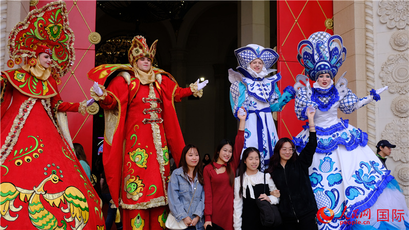 北京展覽館舉辦首屆俄羅斯“謝肉節(jié)”慶?；顒?。人民網(wǎng) 褚夢琦攝