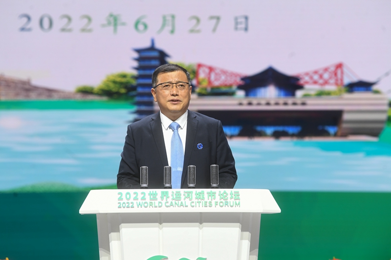 揚(yáng)州市委常委、常務(wù)副市長(zhǎng)陳鍇竑作推介發(fā)言。邵丹攝