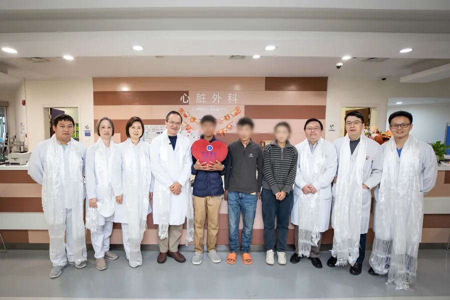 17歲少年咳嗽發(fā)熱15天，找不到感染原因！一查心臟更嚇人！上海醫(yī)生出手→