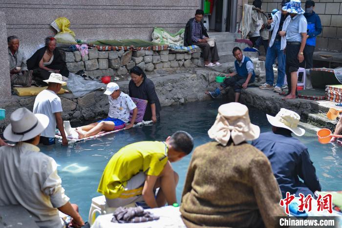 西藏日喀則:卡噶溫泉高原上的“康養(yǎng)之所”