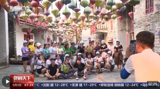 從特色小城到世界級商圈 這個“五一”很有“國際范”！