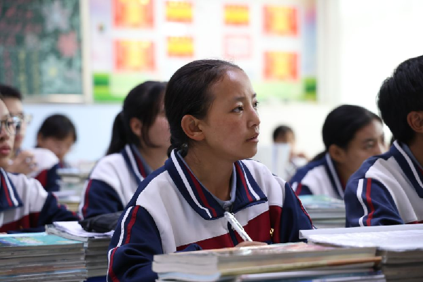 講好中華民族共同體故事，讓網(wǎng)絡(luò)“連心”更“聚心”