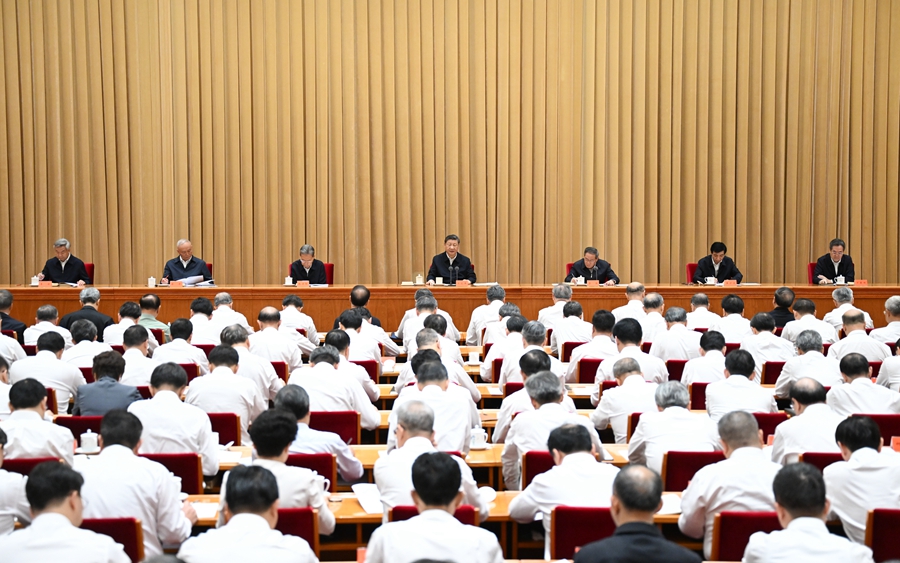 7月14日至15日，中央城市工作會(huì)議在北京舉行。中共中央總書(shū)記、國(guó)家主席、中央軍委主席習(xí)近平出席會(huì)議并發(fā)表重要講話(huà)。中共中央政治局常委李強(qiáng)、趙樂(lè)際、王滬寧、蔡奇、丁薛祥、李希出席會(huì)議。