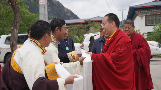 感恩最好的方式是過好今生的幸福生活 十一世班禪寄語(yǔ)林芝村民