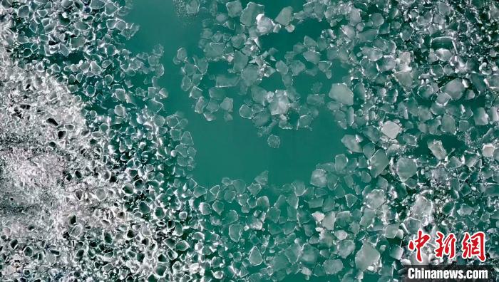 青海：6723名河湖長、15980名管護(hù)員守護(hù)“中華水塔”