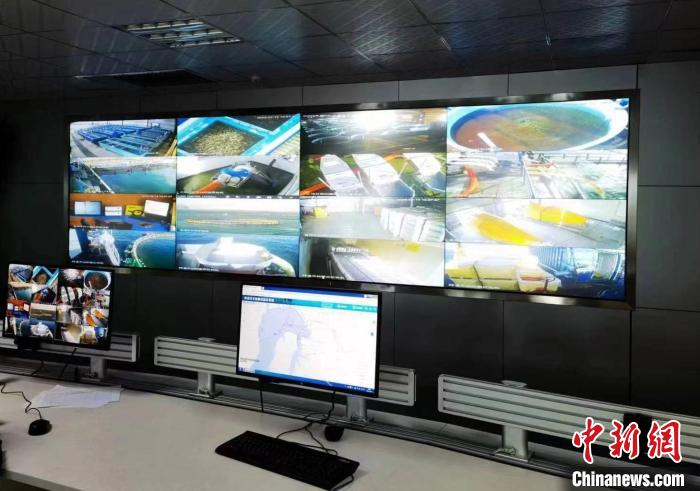 資料圖為生產(chǎn)平臺(tái)實(shí)時(shí)監(jiān)控視頻實(shí)現(xiàn)高速率、低時(shí)延回傳?！∏嗪Ｒ苿?dòng)海南分公司供圖