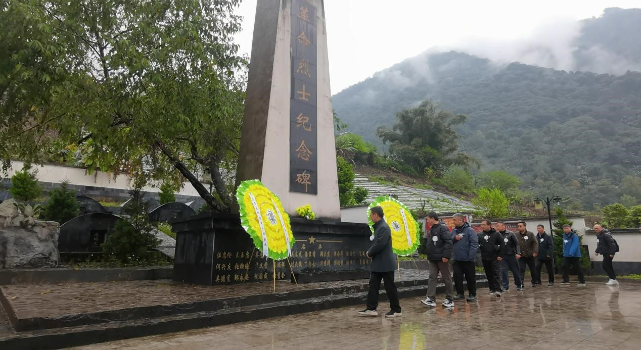 學(xué)黨史祭英烈強(qiáng)動力，扎實(shí)走好援藏路