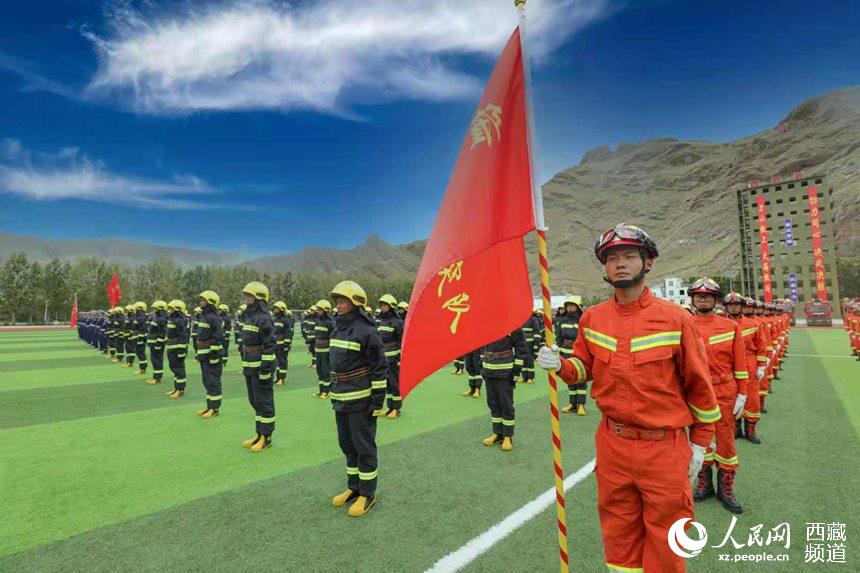 誓師大會(huì)現(xiàn)場。 人民網(wǎng) 李海霞 攝