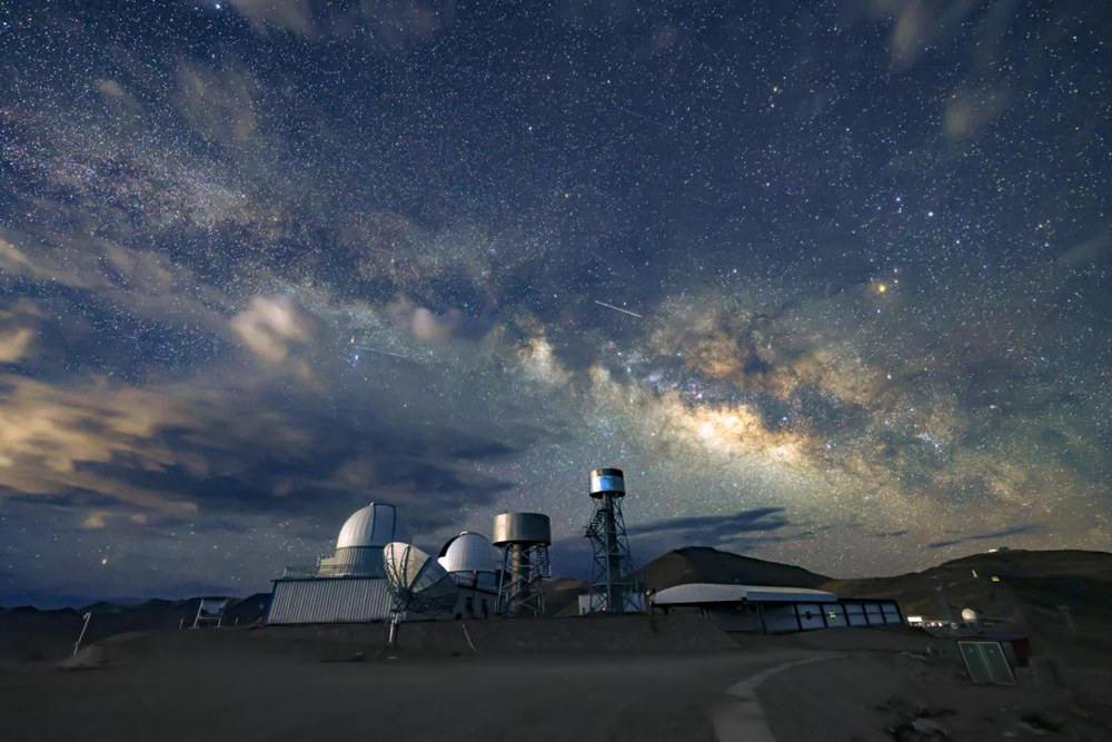 絕美暗夜星空。貢覺群培攝