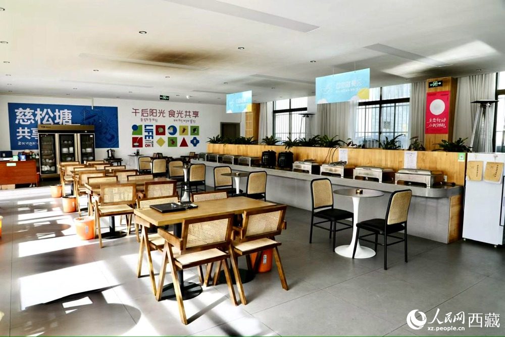 慈松堂社區(qū)共享食堂。人民網(wǎng)記者 次仁羅布攝