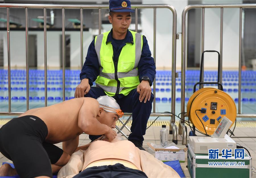 （社會）（3）全國森林消防隊伍“火焰藍(lán)”首屆特種救援技能比武項目全部結(jié)束