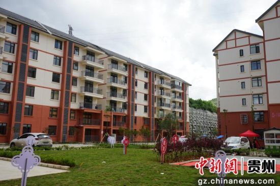 清鎮(zhèn)市2018年易地扶貧搬遷安置點一角。