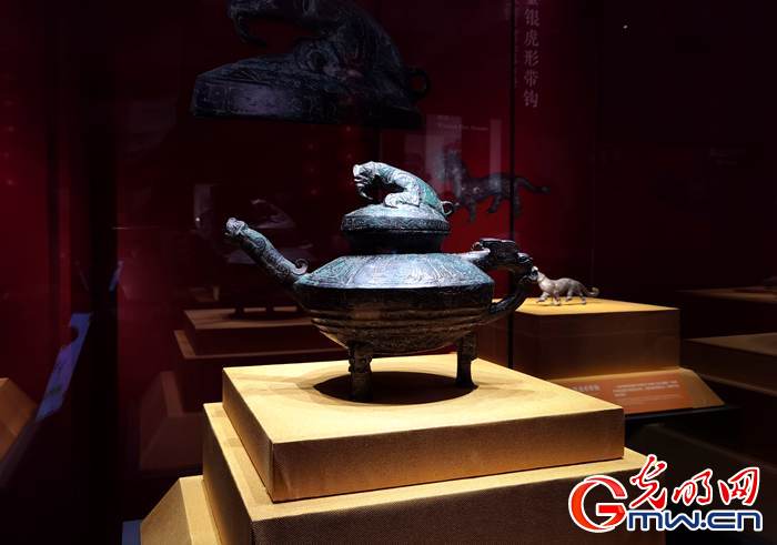 【新春走基層】視頻丨虎年看虎展！來國(guó)博感受虎文化